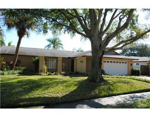 1972 Arvis Cir., Clearwater, FL 33764
