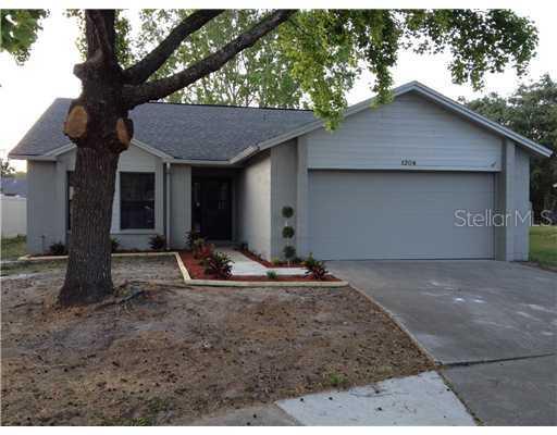 1204 Stern Way, Valrico, FL 33594