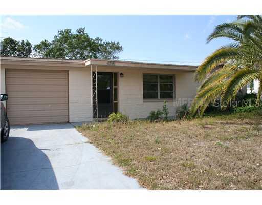 5004 Phoenix Ave., Holiday, FL 34690