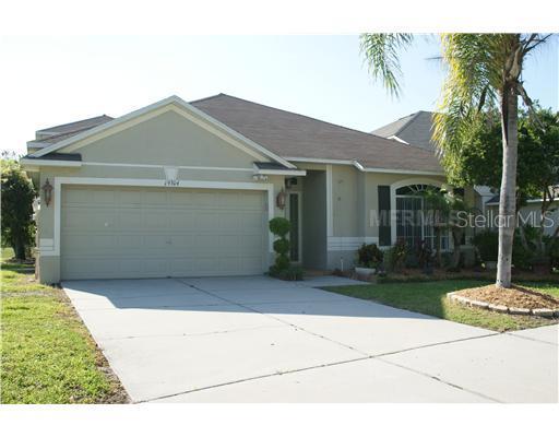 19304 Aqua Springs Dr., Lutz, FL 33558