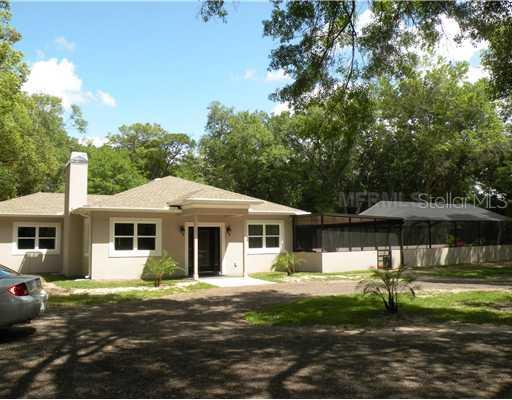 2216 Wallace Rd., Lutz, FL 33549