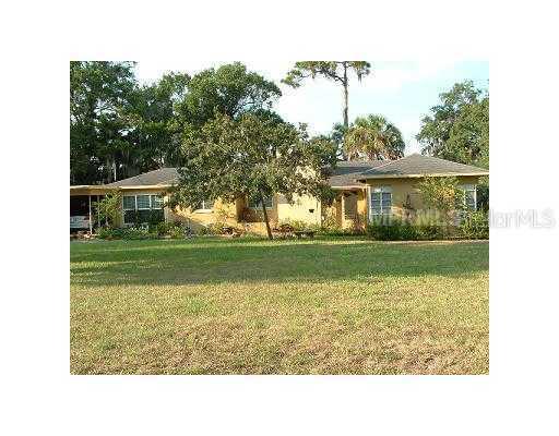 1211 S Pine Lake Dr., Tampa, FL 33612