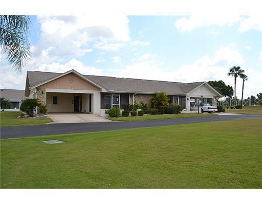 360 Club Manor Dr., Sun City Center, FL 33573