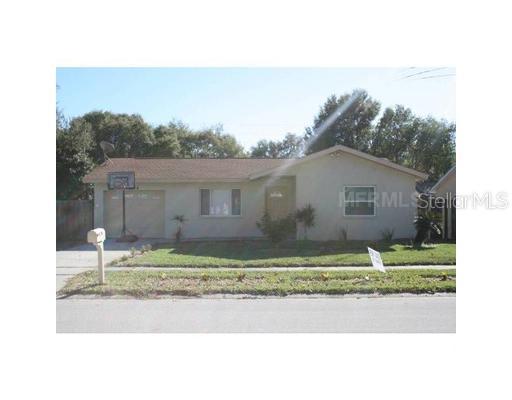 2374 Knoll Ave., Palm Harbor, FL 34683