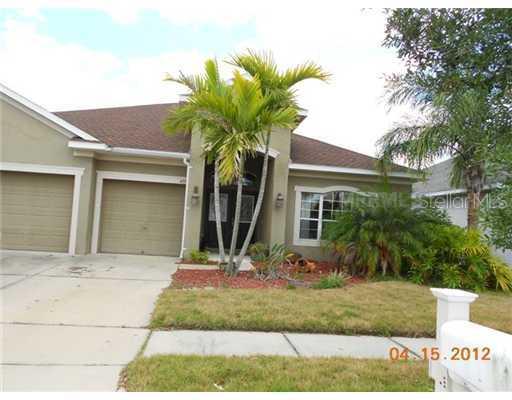 435 York Dale Dr., Ruskin, FL 33570