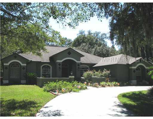 2813 Ridge Hollow Ln., Lutz, FL 33559