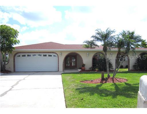 6347 Cottonwood Ln., Apollo Beach, FL 33572