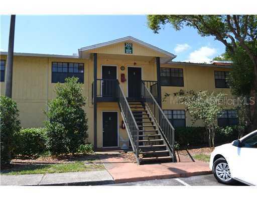 203 Poinsettia Pine Ct. #102, Tampa, FL 33612