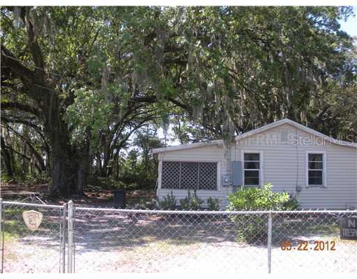 2705 Waver St., Plant City, FL 33563
