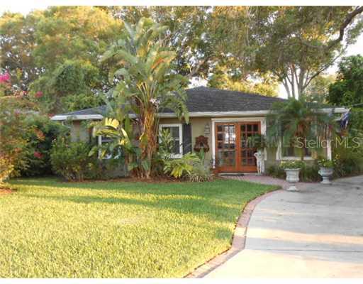 2712 W Paxton Ave., Tampa, FL 33611