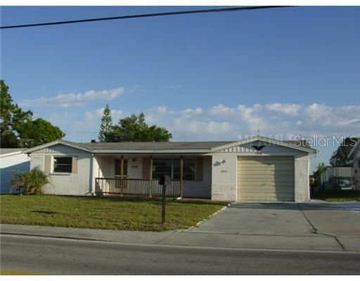 5246 Moog Rd., Holiday, FL 34690