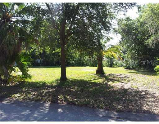 115 Live Oak Ln., Largo, FL 33770