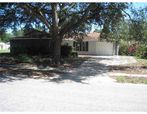 1221 Sagamore Dr., Seffner, FL 33584