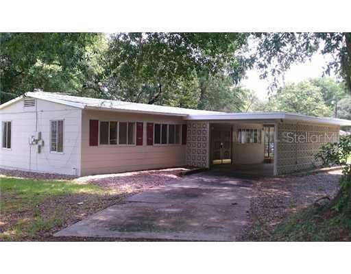 808 Hamlin St., Plant City, FL 33563
