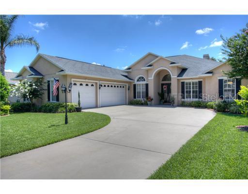 625 Citrus Wood Ln., Valrico, FL 33594