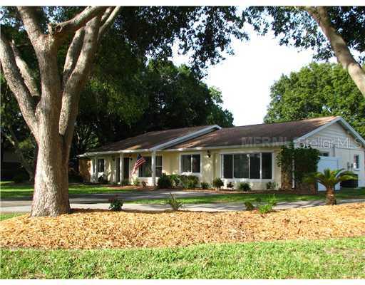 18507 Crooked Ln., Lutz, FL 33548