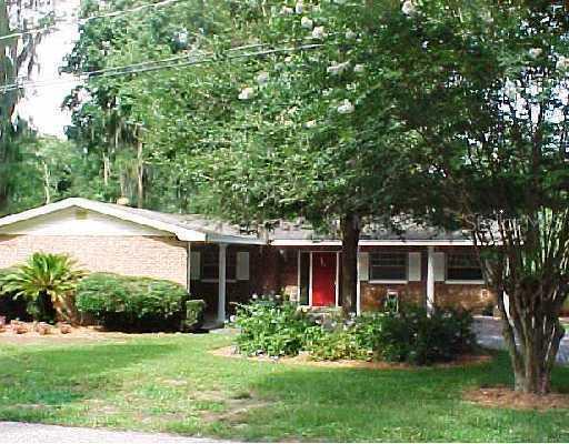 18509 Yocam Ave., Lutz, FL 33549