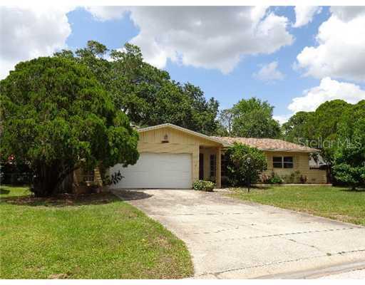 11633 Walker Ave., Seminole, FL 33772