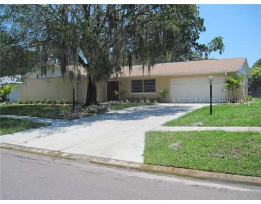 205 Donatello Dr., Brandon, FL 33511