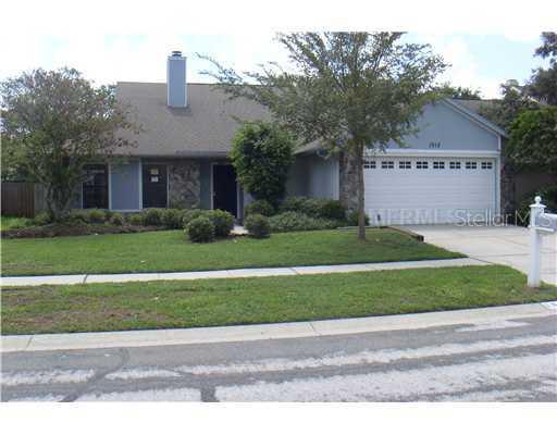 1912 Firethorn Ct., Brandon, FL 33511