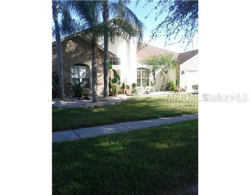 3526 Autumn Glen Dr., Valrico, FL 33596
