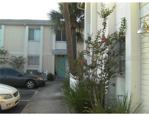 7914 Sierra Palm Pl. #202, Tampa, FL 33615