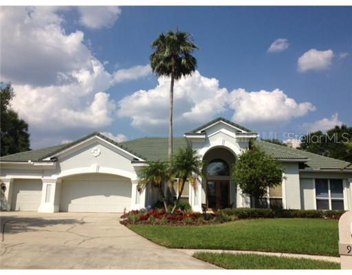 9214 Highland Ridge Way, Tampa, FL 33647