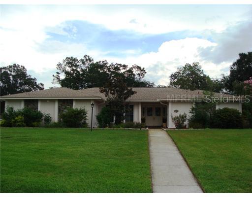 517 Cliff Dr., Temple Terrace, FL 33617