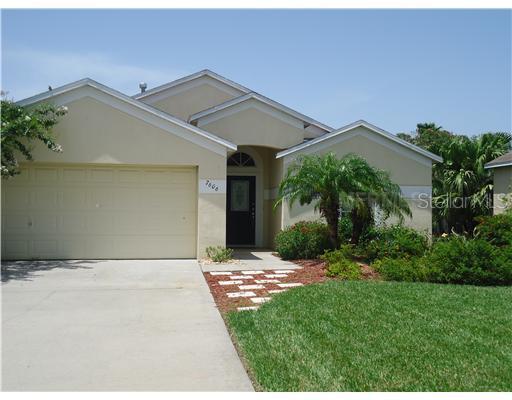 7606 Hampshire Garden Pl., Apollo Beach, FL 33572