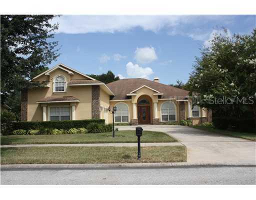 4010 Valrico Grove Dr., Valrico, FL 33594
