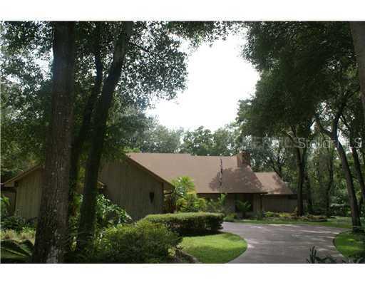 113 Holly Tree Ln., Brandon, FL 33511