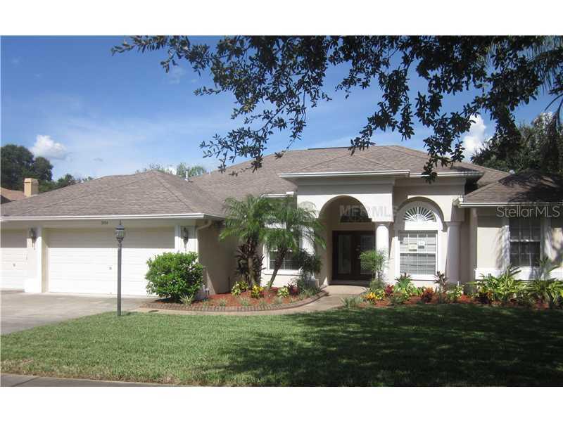 3934 Valrico Grove Dr., Valrico, FL 33594