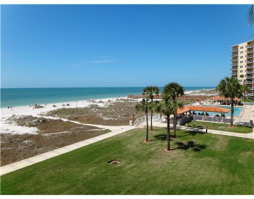 880 Mandalay Ave. #S-206, Clearwater, FL 33767