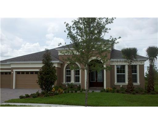 32300 Summerglade Dr., Zephyrhills, FL 33545