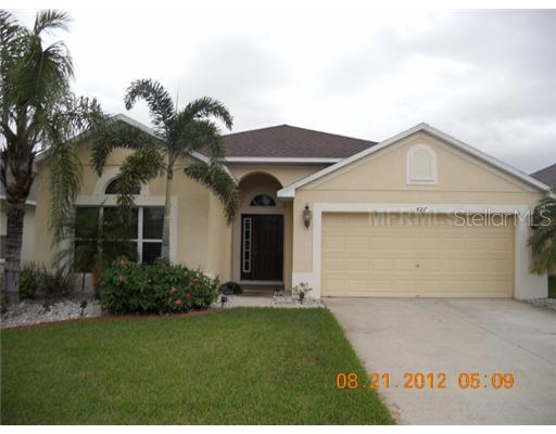 427 Stone Briar Dr., Ruskin, FL 33570