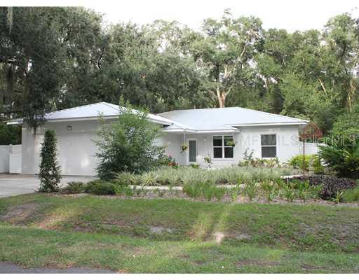 7004 Davin St., Lakeland, FL 33813