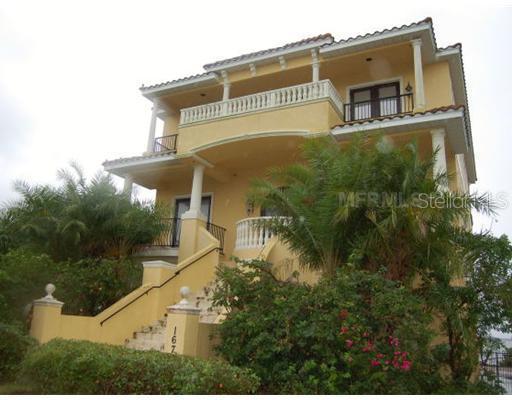 1679 Sea Breeze Dr., Tarpon Springs, FL 34689