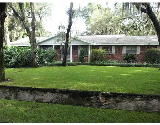 2324 E Lumsden Rd., Valrico, FL 33594