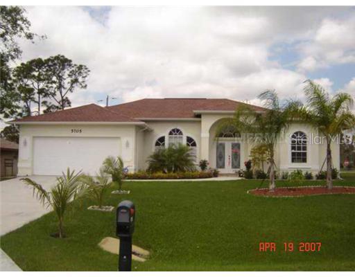 5705 Shannon Dr, Fort Pierce, FL 34951