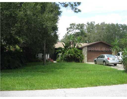 2805 W W Xanthus St., Tampa, FL 33614