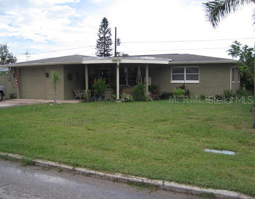 3839 Elmwood Dr., Holiday, FL 34691