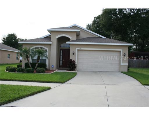 636 Breezeway Ct., Brandon, FL 33511