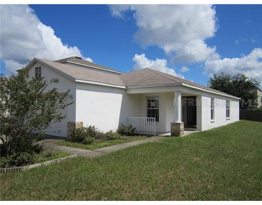 512 Maple Pointe Dr., Seffner, FL 33584