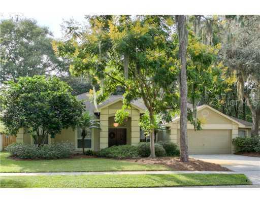 1543 Waterwood Dr., Lutz, FL 33559