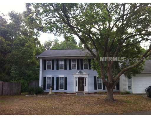 3701 Kingsford Pl., Valrico, FL 33596