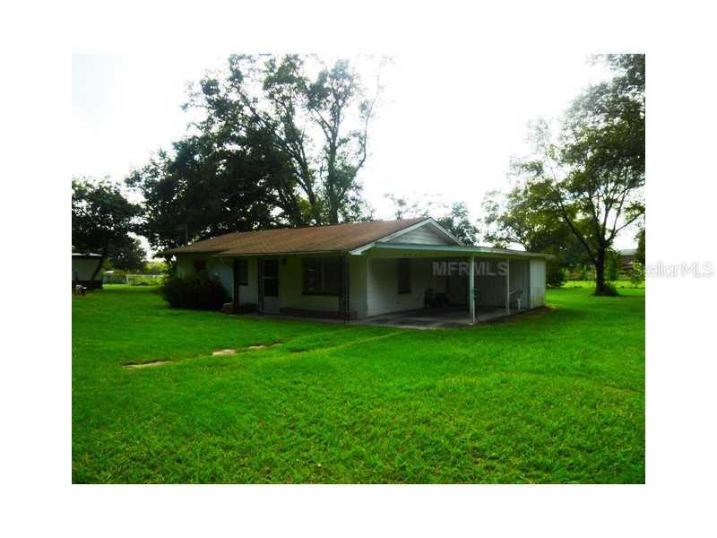 2015 Vickery Ln., Dover, FL 33527