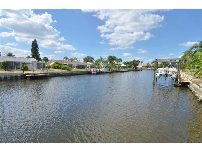 1016 Sago Palm Way, Apollo Beach, FL 33572