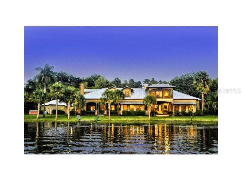 220 Lake Brant Dr., Lutz, FL 33548