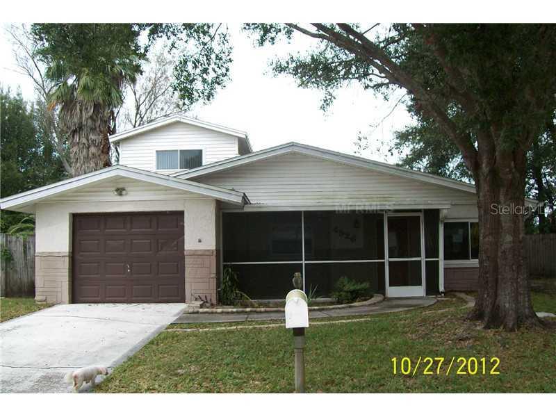 4926 Steel Dust Ln., Lutz, FL 33559