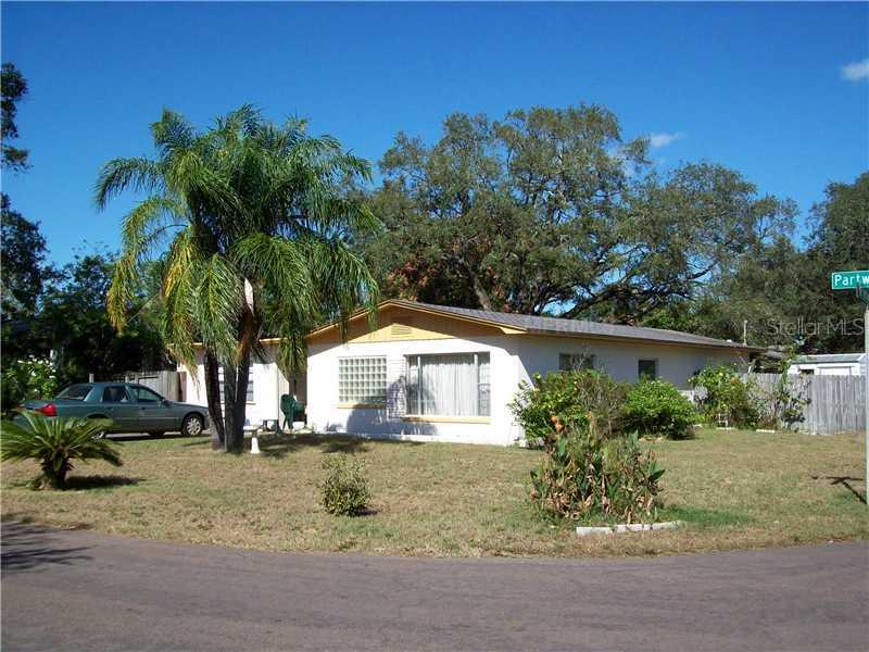 1705 W Par 2 Pl., Tampa, FL 33612